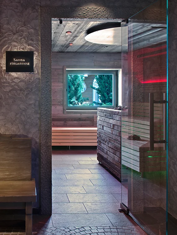 sauna finlandese - dettaglio ingresso