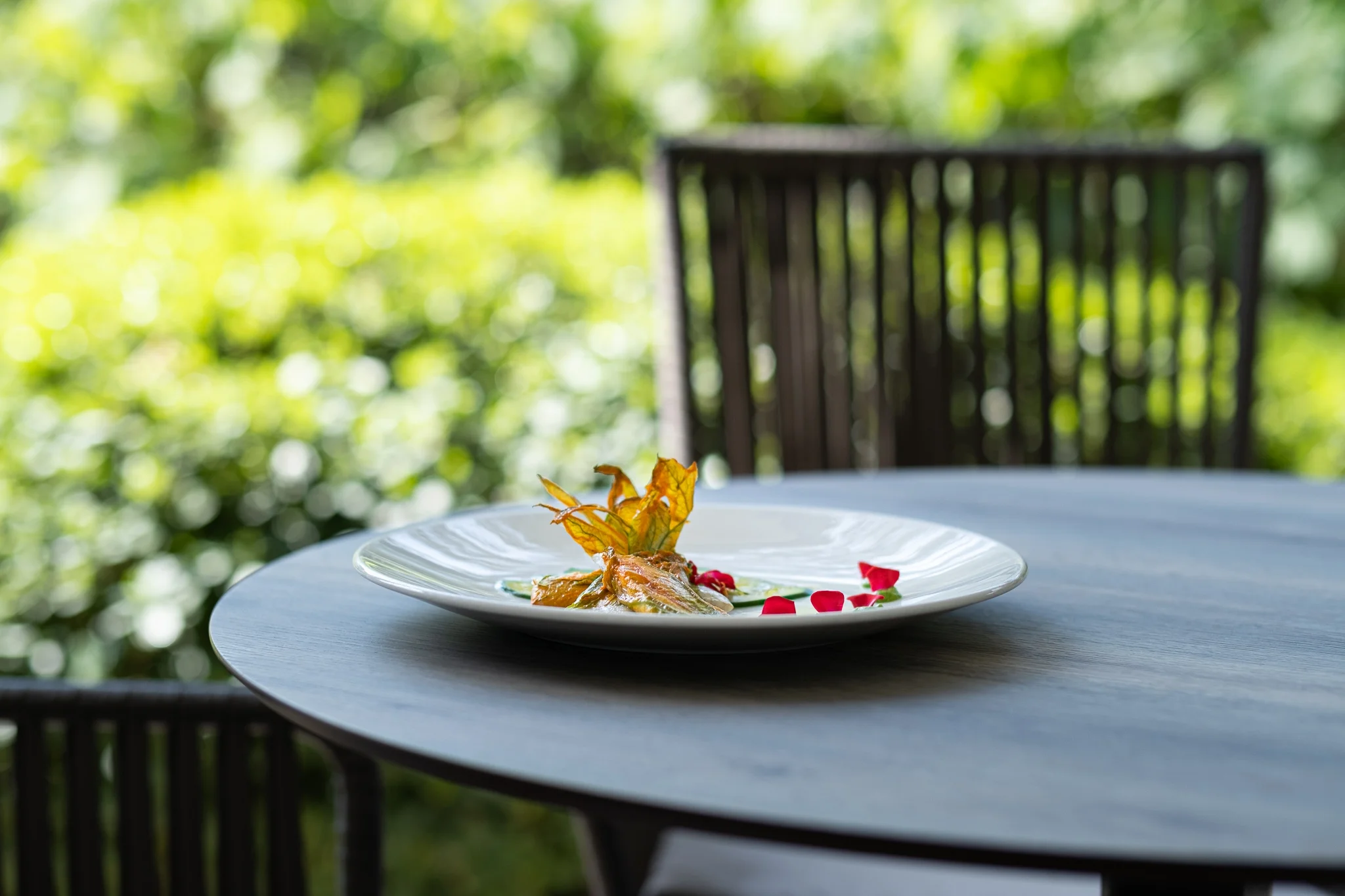 Gallery ristorante - dettaglio piatto all'aperto